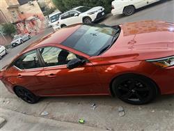 نيسان ألتيما